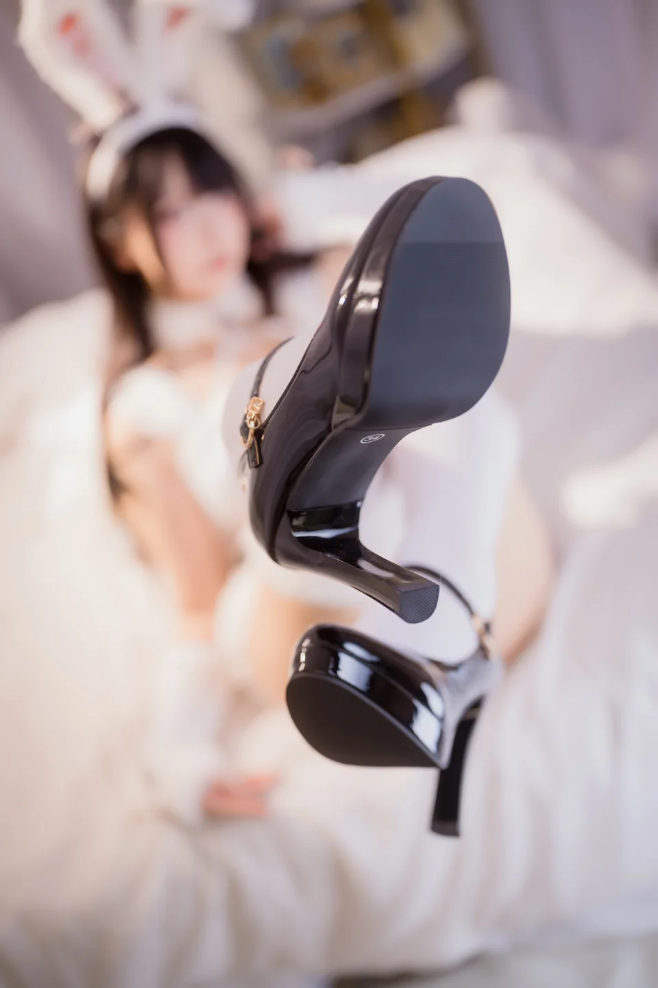 神楽坂真冬 - 毛绒白兔 [75P,2V-318MB] tg@simisebaisi 【丝足阁】022.webp